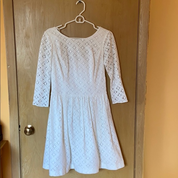Lilly Pulitzer Lori XO Long Sleeve Eyelet Dress - Picture 2 of 6
